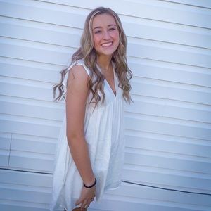 Meet your Posher, Caroline